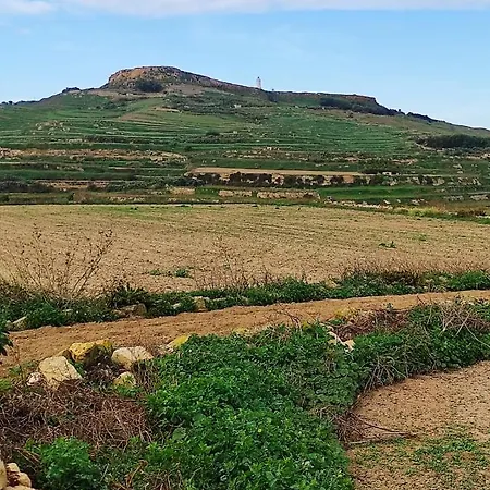 Hillock Gozo * Marsalforn