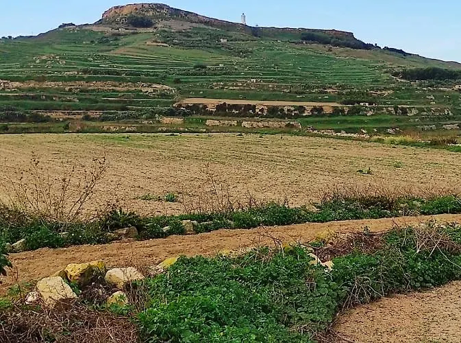Hillock Gozo * Marsalforn